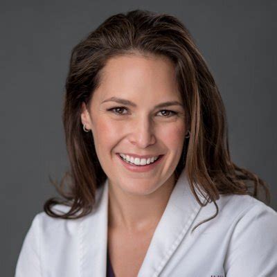 britt Hermes naturopathy